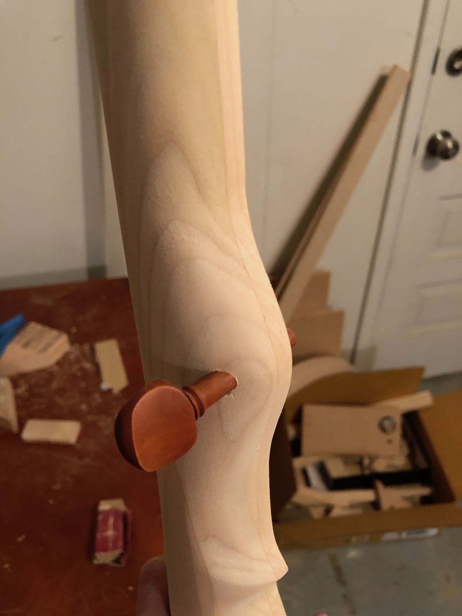 Sanded neck with peg